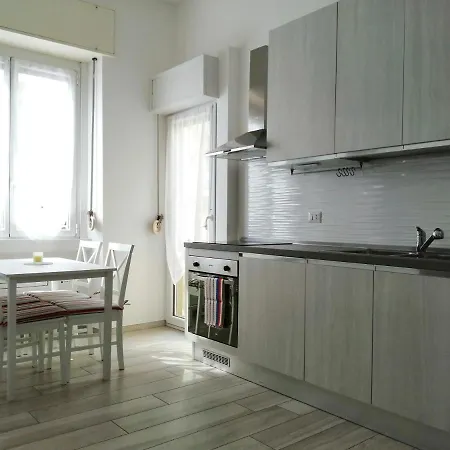 Appartamento Comodo Per Milano E Rho Fiera Exterior photo